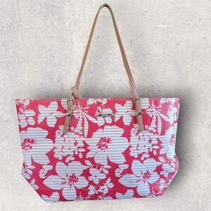 Nine West It Girl Isadore Cruise Tote Pouch Shoulder Handbag Purse Floral Red